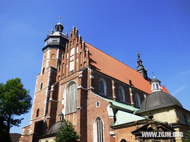 夢見騎在牛背上_周公解夢夢到騎在牛背上是什麼意思_做夢夢見騎在牛背上好不好_周公解夢官網