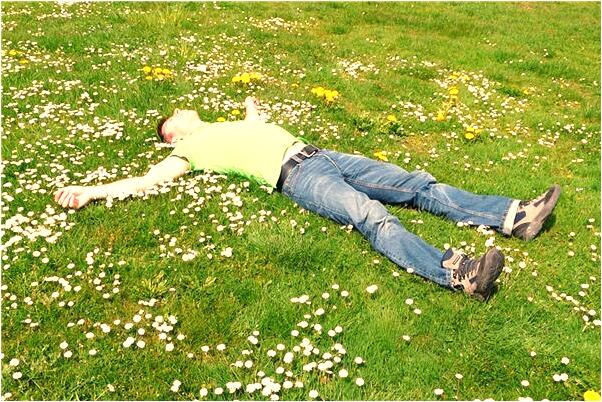 夢到了有人要離開村子有什麼寓意嗎？_周公解夢官網