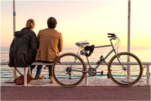 夢到了有人捅我幾刀預兆了什麼嗎_周公解夢官網