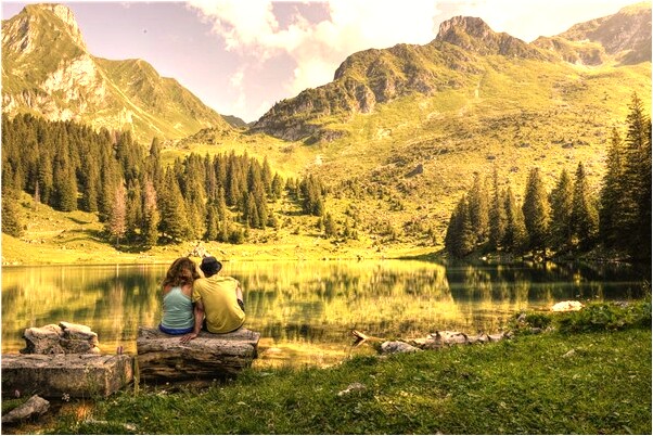 夢見和很多同事一起吃飯預兆了什麼嗎_周公解夢官網