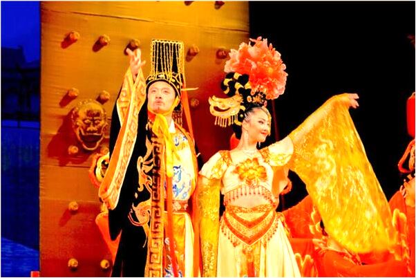 夢到屋裡漲水意味什麼_周公解夢官網