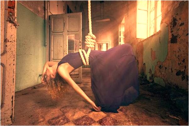 夢到了和死去的父母坐車回家是什麼徵兆_周公解夢官網