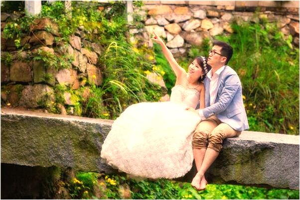 夢見給頭髮很長的人扎辮子有何寓意_周公解夢官網