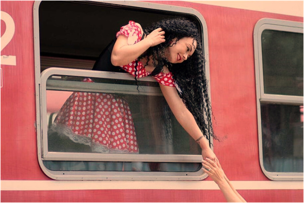 夢到老公送銀鐲子是什麼預兆_周公解夢官網