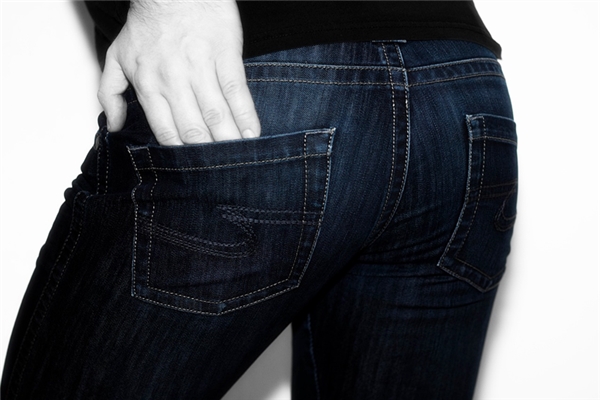 夢見屁股大有何寓意_周公解夢