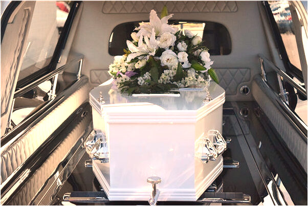 夢到了幾個朋友化濃裝走過來代表著什麼？_周公解夢官網