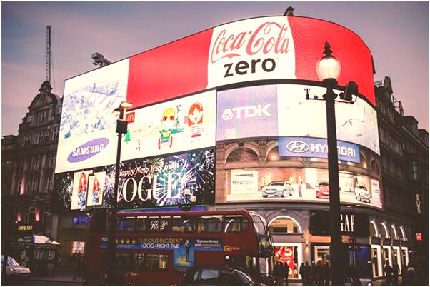 夢見水裡捉魚怎么回事_周公解夢官網