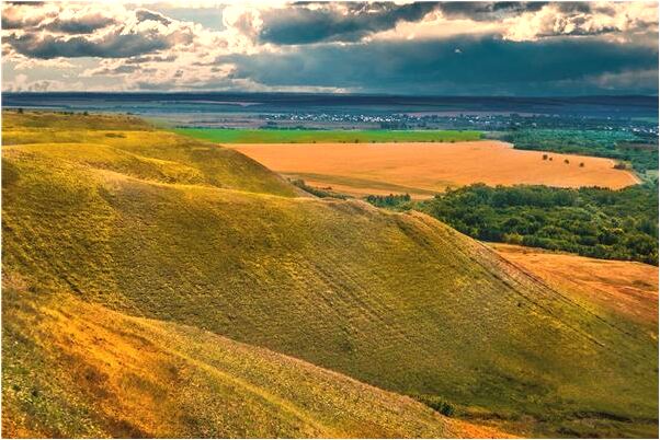 夢到了三人蓋紅棉被會怎么樣_周公解夢官網