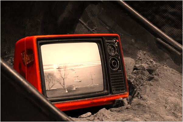 夢到了砍掉右臂什麼預兆_周公解夢官網