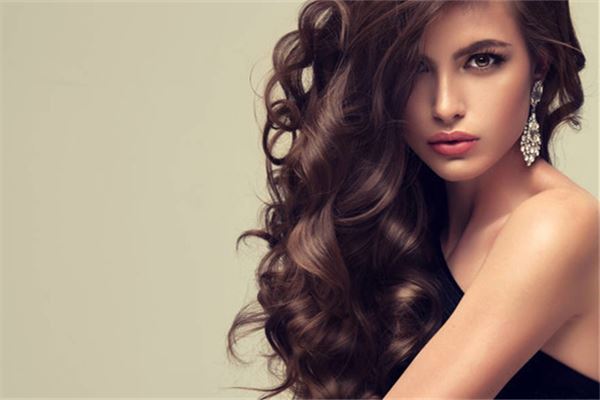 1982年屬狗38歲怎么樣_十二生肖