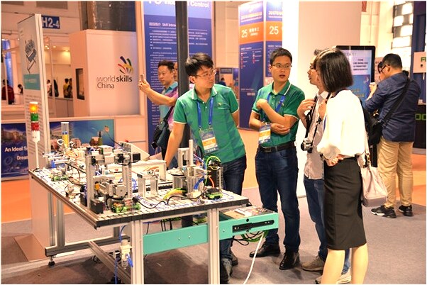 夢到別人家的孩子摔跤代表著什麼_周公解夢官網