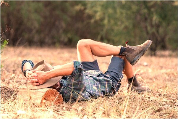 夢到了奄奄一息巨大的黑蛇是什麼兆頭_周公解夢官網