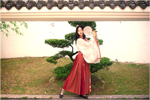 夢見自己去採別人種的韭菜是什麼意思_周公解夢官網