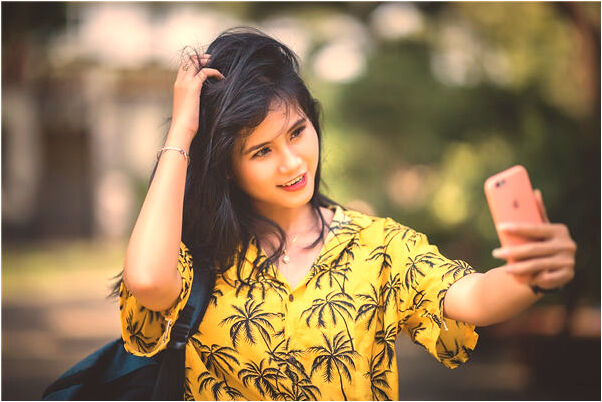 夢到了房間裡拉一半的窗簾天昏暗是什麼徵兆_周公解夢官網