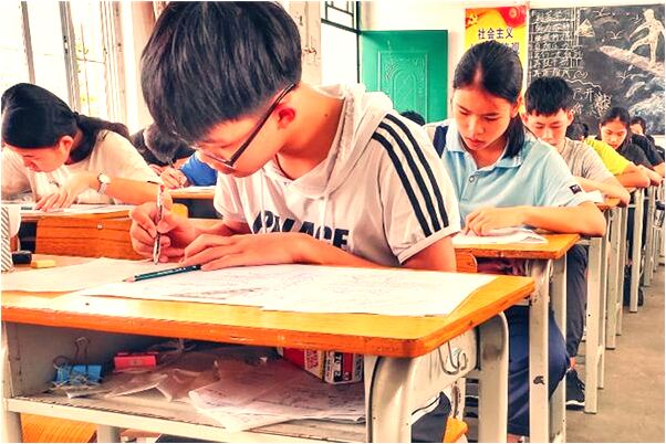 夢見幫女孩洗床單是什麼意思_周公解夢官網