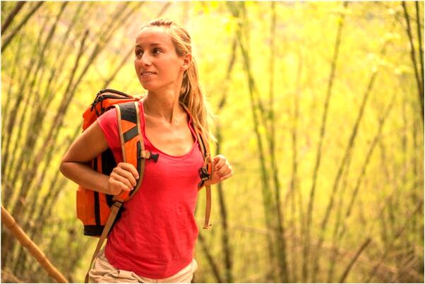 夢到了車把牆撞塌了有什麼意思_周公解夢官網