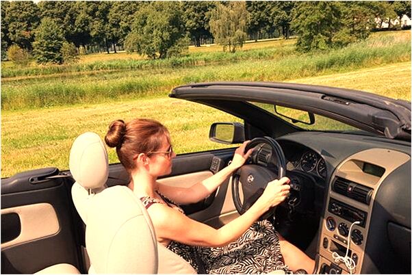 夢到吃飯自己沒有凳子有什麼說法_周公解夢官網