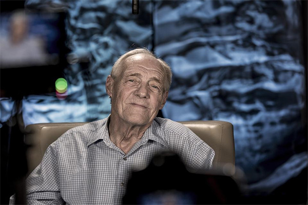 夢見前輩是什麼預兆_周公解夢