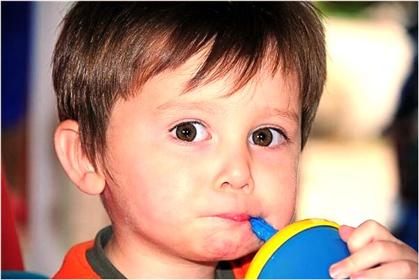 夢見白老鼠斷尾巴代表什麼_周公解夢官網