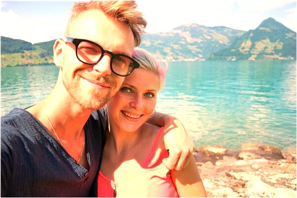 夢見姥姥家杏樹下吃杏是什麼預兆？_周公解夢官網