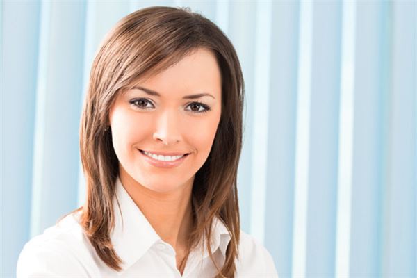 1976屬龍女在2020年整體運勢_十二生肖