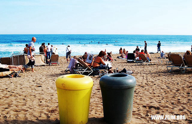夢見坐車丟了一隻鞋_周公解夢夢到坐車丟了一隻鞋是什麼意思_做夢夢見坐車丟了一隻鞋好不好_周公解夢官網