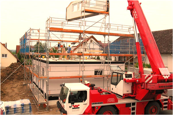 夢見天上飛機怎么回事_周公解夢官網