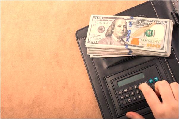 夢到了自己被人砍了好多刀了啥意思_周公解夢官網