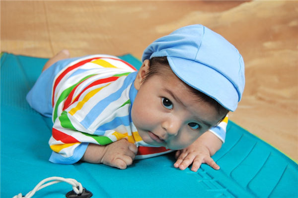 夢到了撿了個男孩是怎么回事_周公解夢