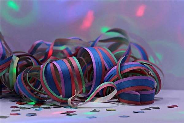 夢到五彩線有什麼寓意嗎_周公解夢