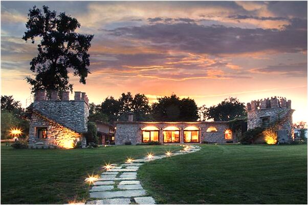 夢到抱兩小男孩有什麼徵兆_周公解夢官網