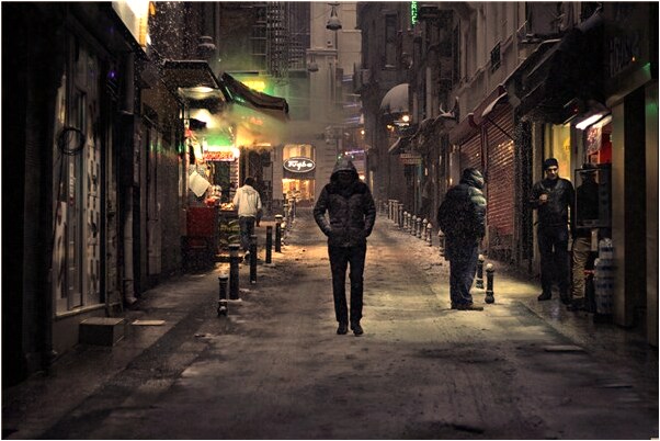 夢到去世老人餵自己吃東西有何寓意_周公解夢官網