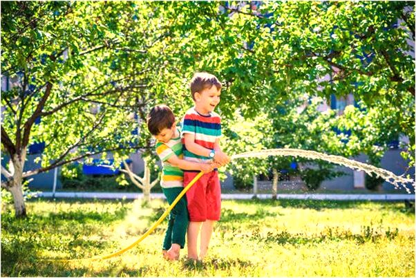 夢到了我男和楊冪一起進女廁所意味著什麼_周公解夢官網