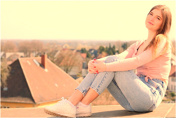 夢到了牙縫出血預示著什麼_周公解夢官網