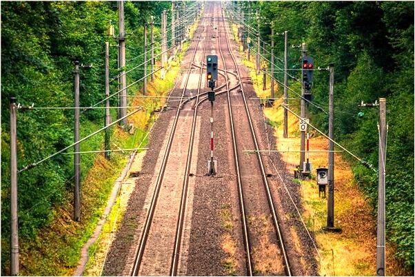 夢到很多人在陽台上玩意味著什麼_周公解夢官網