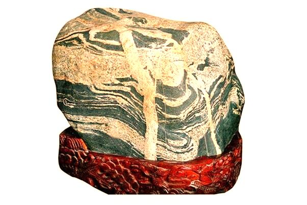 夢到懷孕後別人拿著蛇預示著什麼_周公解夢官網