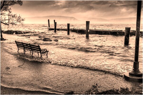 夢到了遠處的閃電是什麼預兆_周公解夢官網