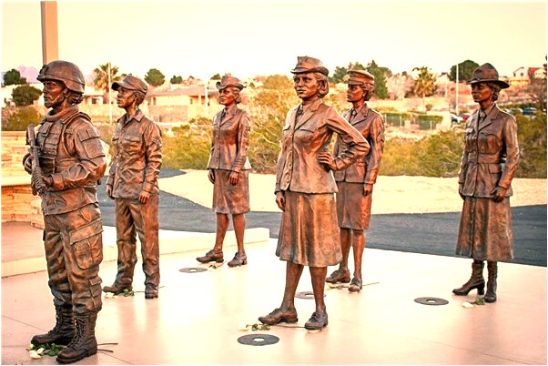 夢到婆婆死去的爹媽有何寓意_周公解夢官網