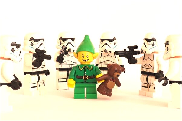 夢到自己在水裡發現金碗是什麼啟示_周公解夢官網