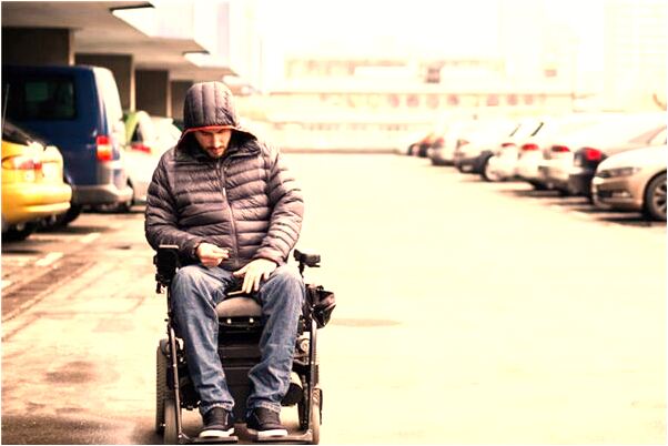 夢到抱狗逃跑有什麼含義_周公解夢官網