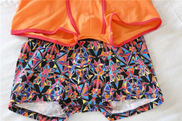 夢見內褲是什麼意思_周公解夢