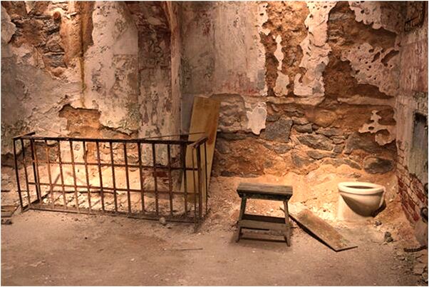 夢到朋友的媽媽來我家意味著什麼_周公解夢官網