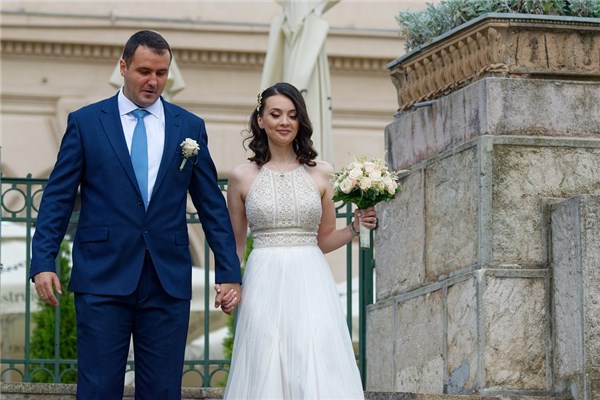 夢到再嫁怎麼說_周公解夢