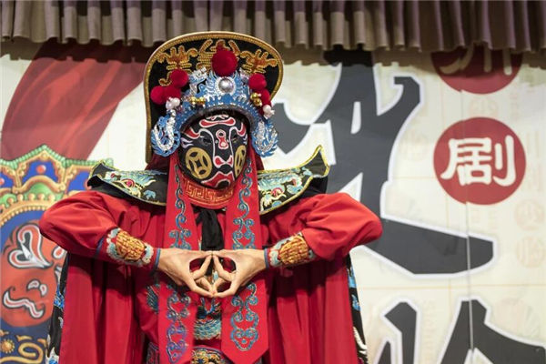 夢見看戲是什麼意思_周公解夢