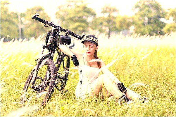 夢到自己現在陽台上往下看是啥預兆_周公解夢官網