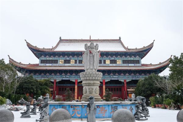 夢見去寺廟_周公解夢