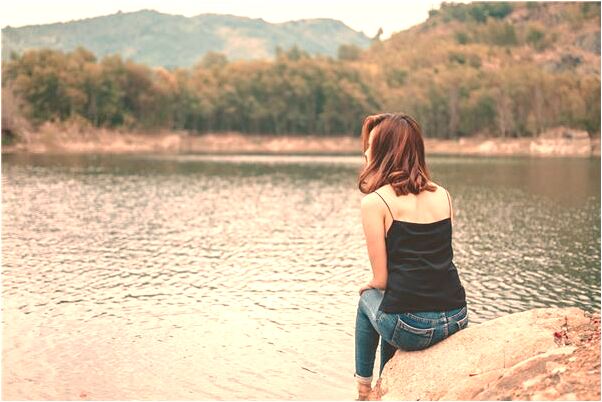 夢到了車翻到水裡我又拉上來什麼寓意_周公解夢官網