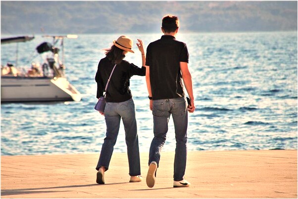 夢到有人吃雞肉有什麼意義嗎_周公解夢官網