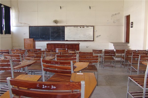 夢到學校教室啥意思_周公解夢