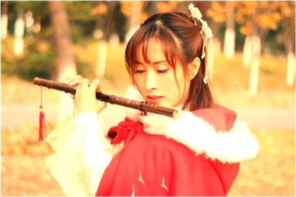 夢到了夢溝里水幹了有口井有什麼預兆_周公解夢官網